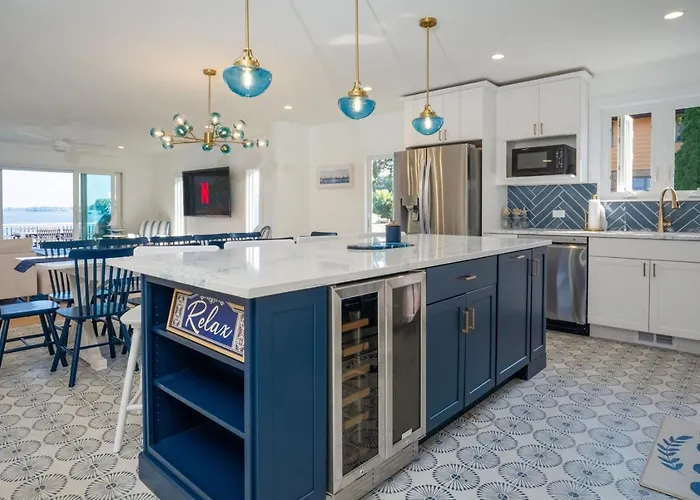 Hébergement de vacances The Blue Sapphire 3br 3ba Luxury Lakefront On Mineola Bay Stunning Views On Chain O Lakes Fox Lake