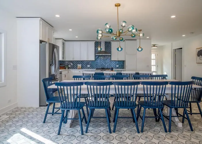 Hébergement de vacances The Blue Sapphire 3br 3ba Luxury Lakefront On Mineola Bay Stunning Views On Chain O Lakes Fox Lake