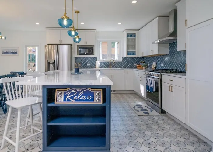 The Blue Sapphire 3br 3ba Luxury Lakefront On Mineola Bay Stunning Views On Chain O Lakes * Fox Lake