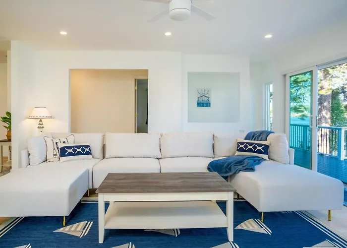 The Blue Sapphire 3br 3ba Luxury Lakefront On Mineola Bay Stunning Views On Chain O Lakes * Fox Lake